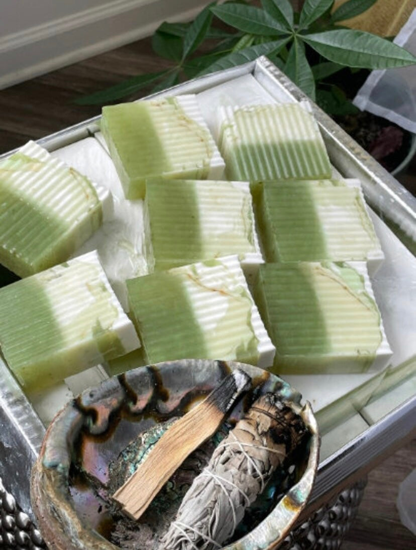 Organic, Sea Moss Extract & Carrot Soap - 100g